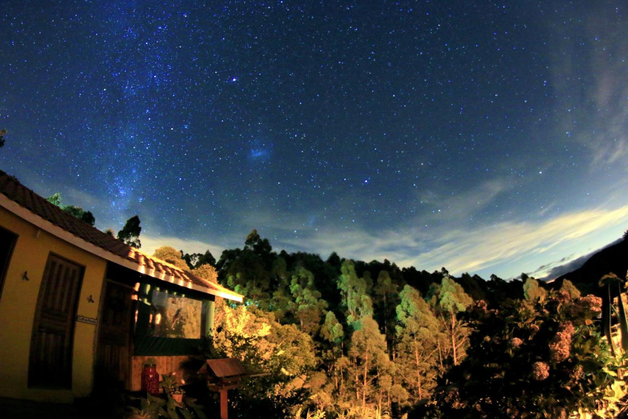 Pousada Vale Do Horizonte มงชิแวร์จิ ภายนอก รูปภาพ
